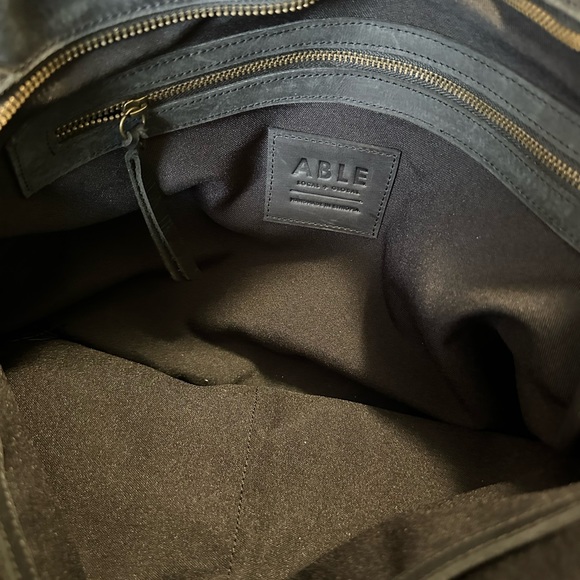 Rachel Utility Cross Bag w/ matching wallet - Picture 7 of 13